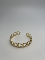 Guldbelagt Hjerte Link Åbent Armbånd - Elegant og Romantisk