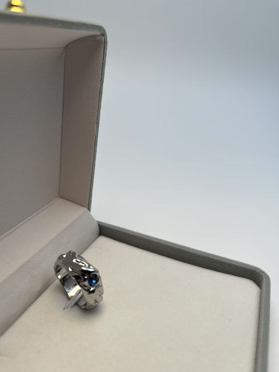 Sølvbelagt Mønstrede Blå Sten Ring - Retro og Elegant